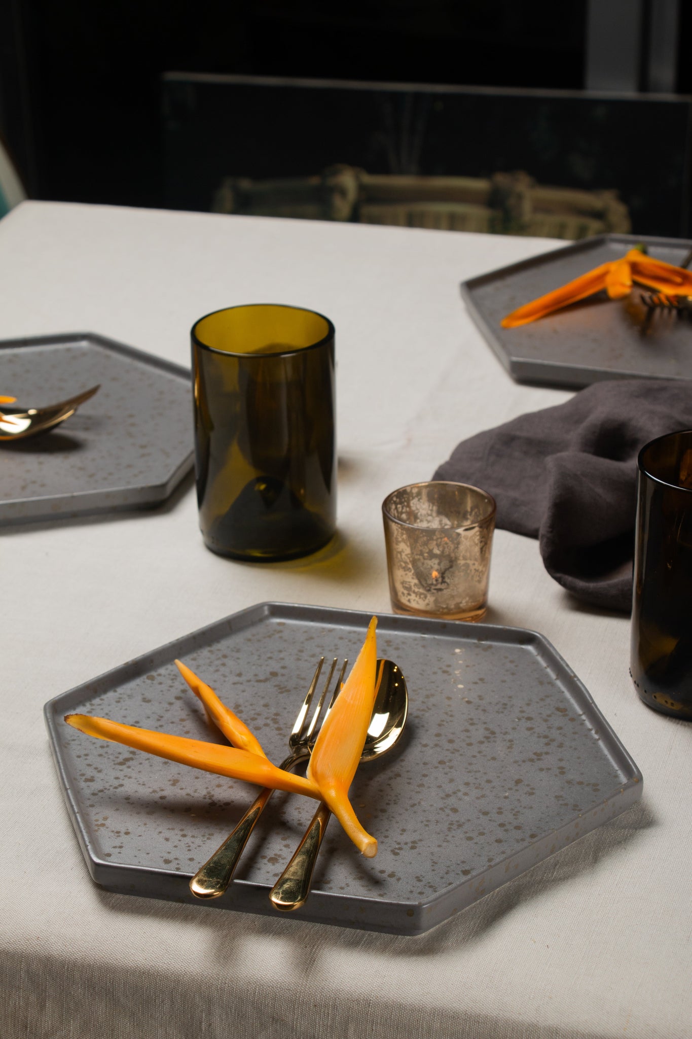 Koko Serve Plate - Cement ChairsAnd Company