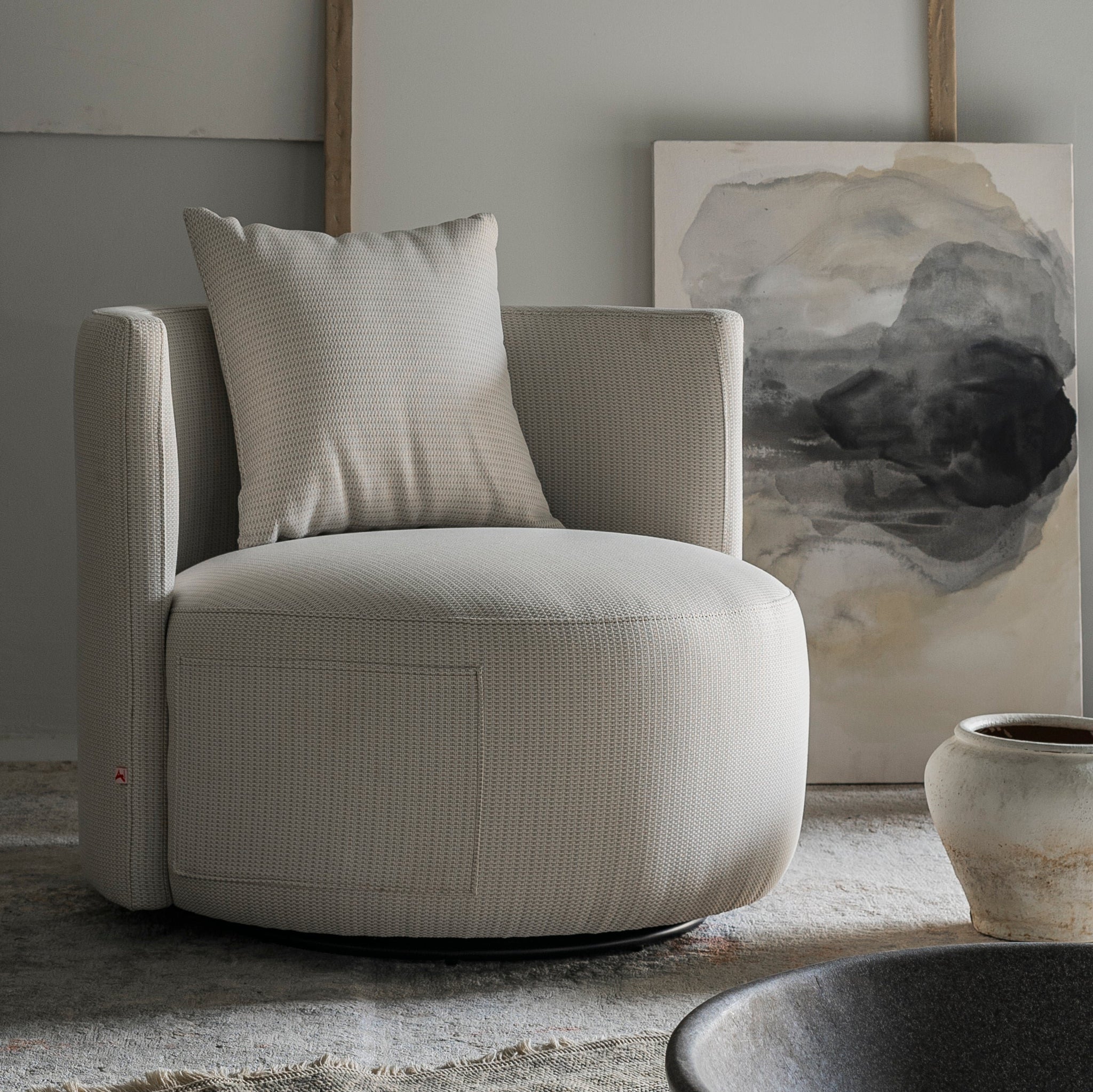 Cleo modern luxury armchair