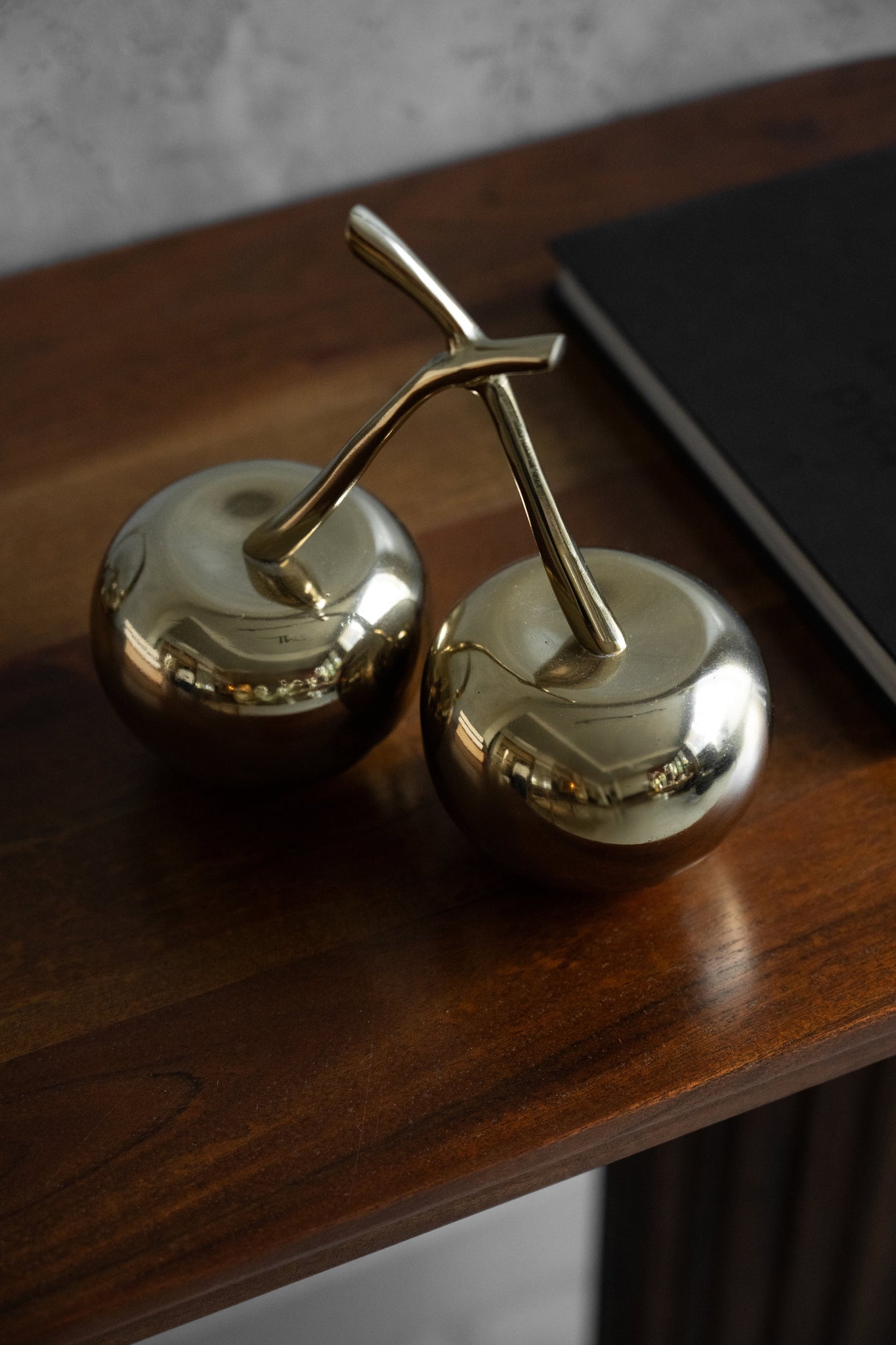 Pomme d'or Chairs And Company