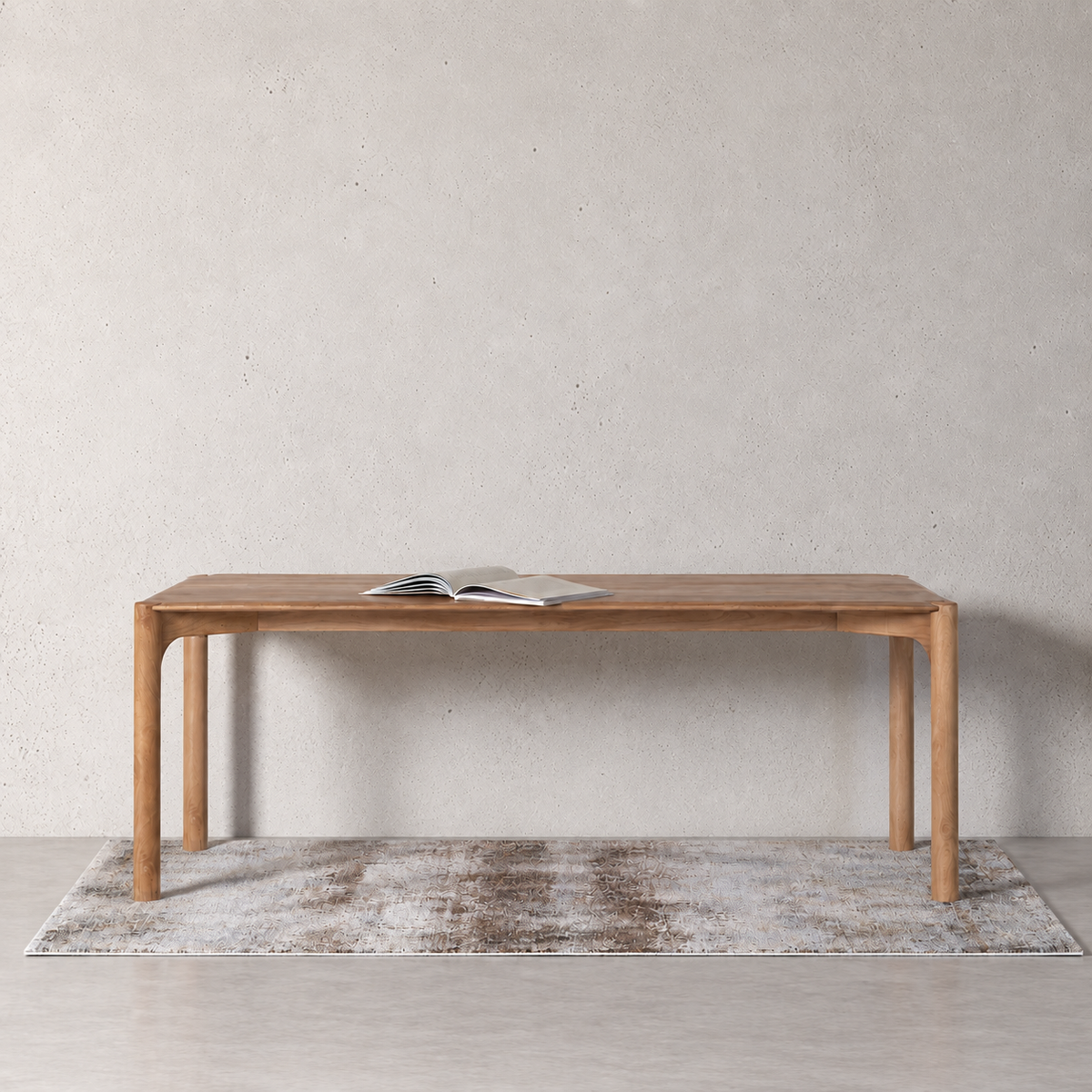 NAGI DINING TABLE